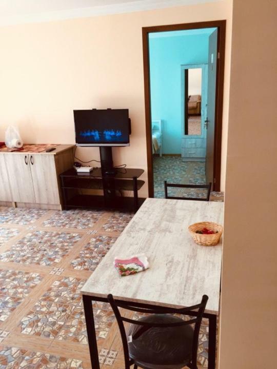 Bed and Breakfast Lali à Tbilissi Extérieur photo